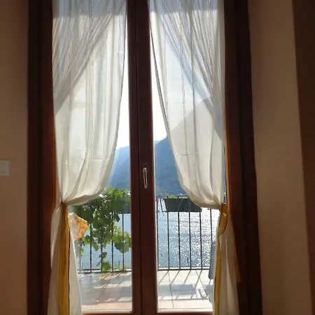 Panorama דירה Pognana Lario